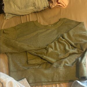 women’s Green Sweater